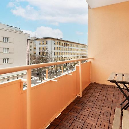 Cozy Pastel Two Bedroom Apartment In Central Gdynia By Noclegi Renters Extérieur photo